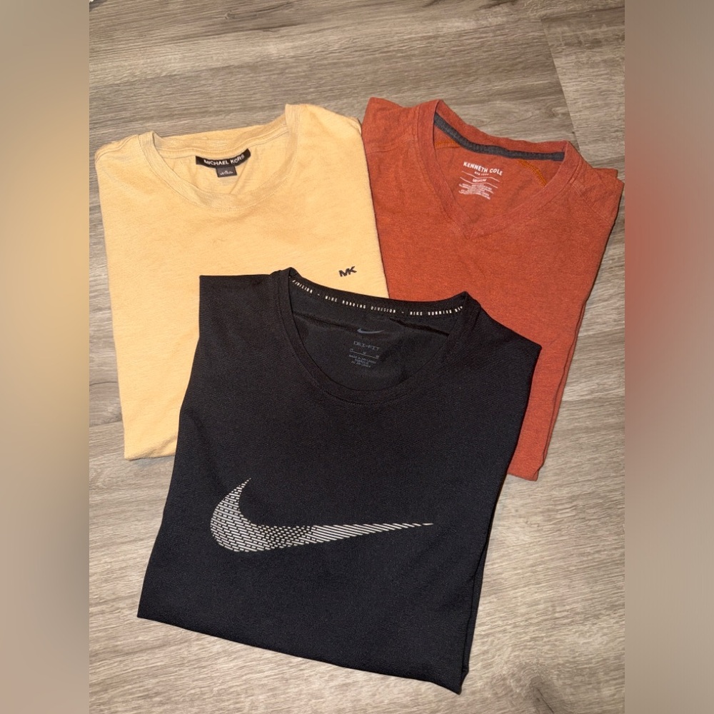 3 pieces men’s short sleeve shirts M size